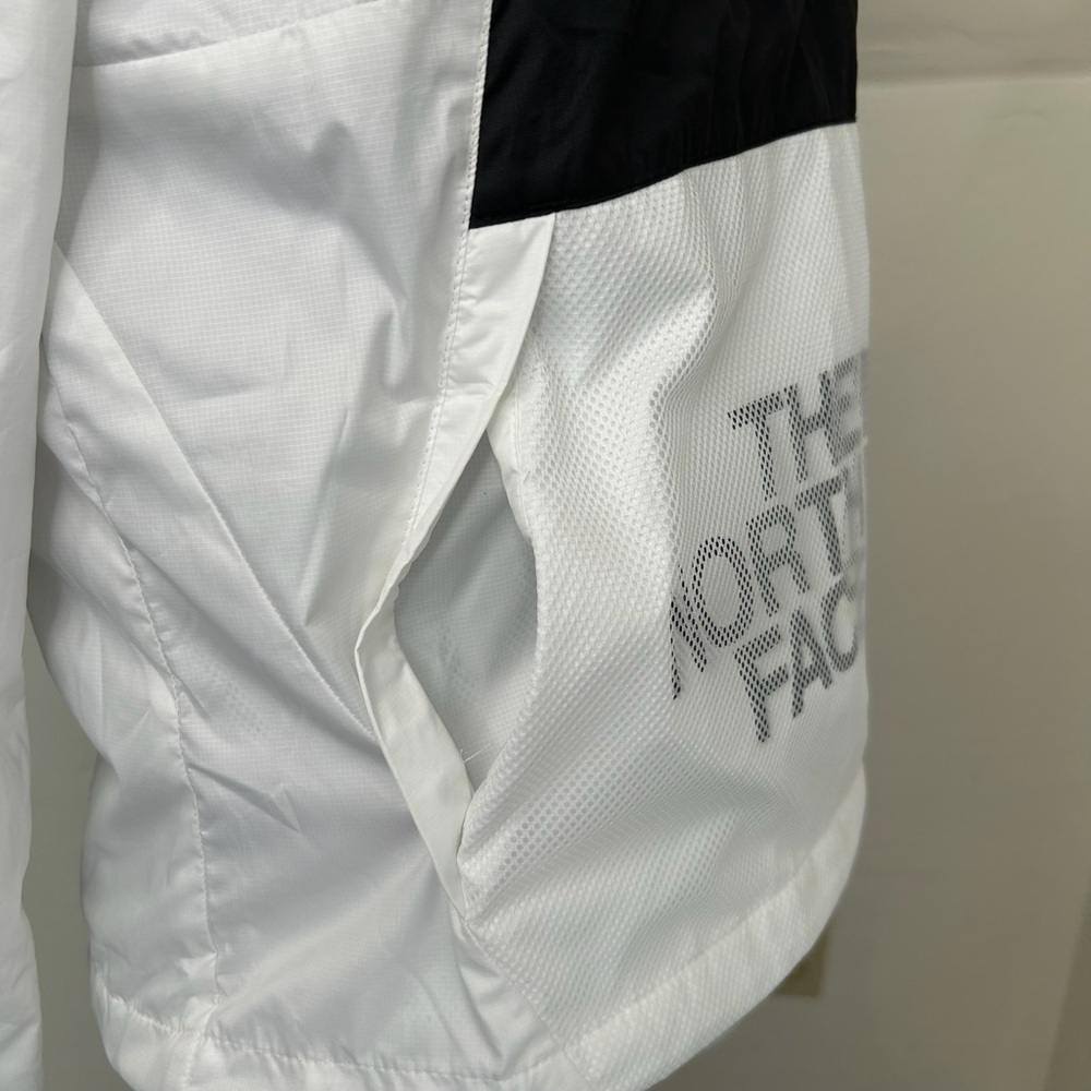 The North Face WindWall Anorak Jacket - Picture 9 of 16
